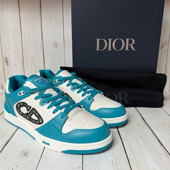 Dior Men's Turquoise and Cream Sneakers - Picture 1 of 16